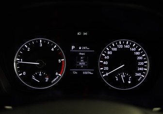 Подержанный автомобиль Hyundai Santa Fe 2019 года (12 фото)