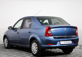 Подержанный автомобиль Renault Logan Sedan 2011 года (7 фото)