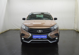 Подержанный автомобиль LADA (ВАЗ) XRAY 2021 года (2 фото)