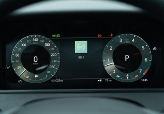 Новый Land Rover Range Rover Velar 2025 (15 фото)