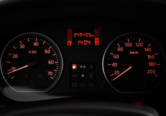 Подержанный автомобиль Nissan Almera Sedan 2013 года (17 фото)