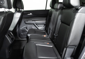 Подержанный автомобиль Volkswagen Teramont 2018 года (10 фото)