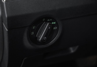 Подержанный автомобиль Skoda Octavia Liftback 2018 года (18 фото)