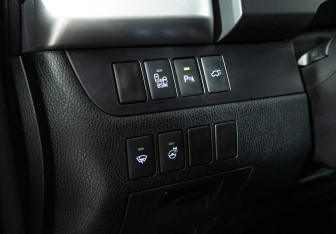 Подержанный автомобиль Toyota Highlander 2014 года (20 фото)
