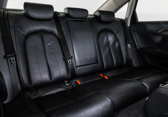 Подержанный автомобиль Audi A6 Sedan 2016 года (22 фото)