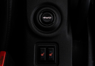 Подержанный автомобиль Mitsubishi Outlander 2014 года (15 фото)