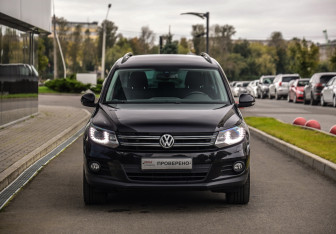 Подержанный автомобиль Volkswagen Tiguan 2016 года (4 фото)