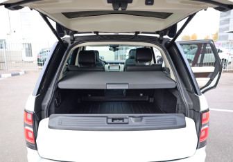 Подержанный автомобиль Land Rover Range Rover 2018 года (38 фото)