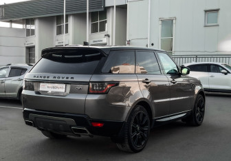 Подержанный автомобиль Land Rover Range Rover Sport 2019 года (7 фото)