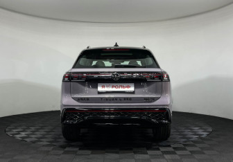 Новый Volkswagen Tiguan 2025 (7 фото)