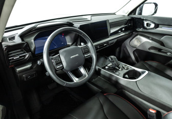 Подержанный автомобиль Haval H3 2024 года (11 фото)