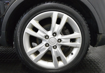 Подержанный автомобиль Changan CS35 2014 года (9 фото)