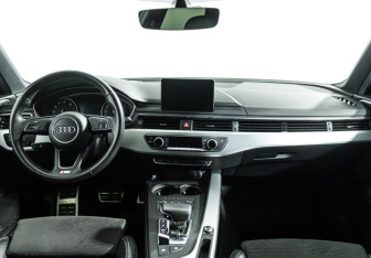 Подержанный автомобиль Audi A4 Sedan 2016 года (13 фото)