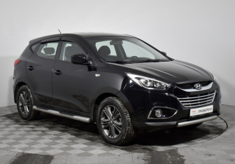 Подержанный автомобиль Hyundai ix35 2014 года (3 фото)