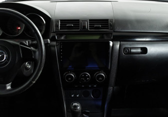 Подержанный автомобиль Mazda 3 Sedan 2008 года (14 фото)