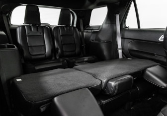 Подержанный автомобиль Ford Explorer 2012 года (22 фото)
