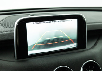 Подержанный автомобиль Kia Stinger 2018 года (17 фото)