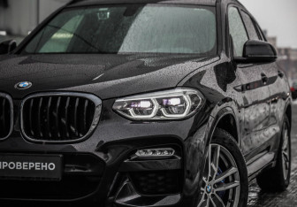 Подержанный автомобиль BMW X3 2018 года (2 фото)