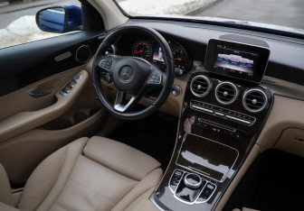 Подержанный автомобиль Mercedes-Benz GLC Coupe 2018 года (9 фото)
