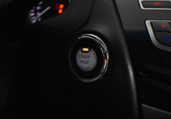 Подержанный автомобиль Infiniti QX60 2018 года (19 фото)