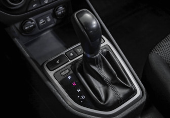 Подержанный автомобиль Hyundai Creta 2019 года (15 фото)