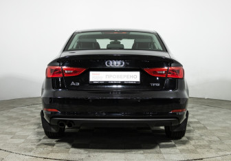 Подержанный автомобиль Audi A3 Sedan 2014 года (6 фото)