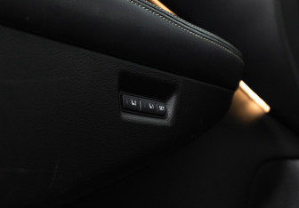 Подержанный автомобиль Nissan Murano Suv 2017 года (23 фото)