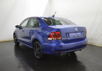 Подержанный автомобиль Volkswagen Polo Sedan 2018 года (7 фото)
