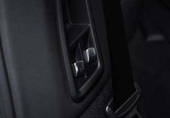 Подержанный автомобиль BMW X7 2019 года (38 фото)