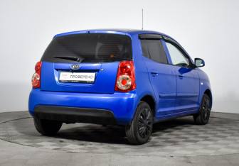 Подержанный автомобиль Kia Picanto 2010 года (5 фото)