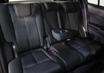 Подержанный автомобиль Mitsubishi Eclipse Cross 2019 года (26 фото)