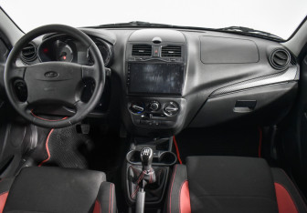 Подержанный автомобиль LADA (ВАЗ) Granta Liftback 2023 года (13 фото)