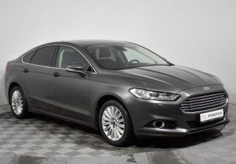 Подержанный автомобиль Ford Mondeo Sedan 2017 года (3 фото)