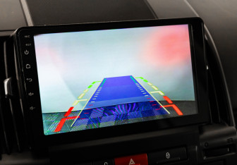 Подержанный автомобиль Land Rover Freelander 2010 года (18 фото)