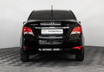 Подержанный автомобиль Hyundai Solaris Sedan 2016 года (6 фото)