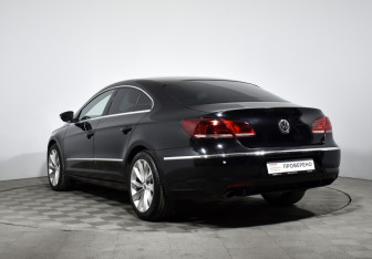 Подержанный автомобиль Volkswagen Passat CC 2013 года (7 фото)