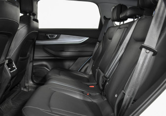 Подержанный автомобиль Chery Tiggo 8 Pro Max 2022 года (12 фото)