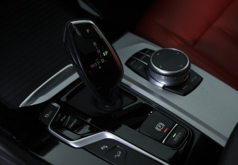 Подержанный автомобиль BMW X3 2019 года (15 фото)