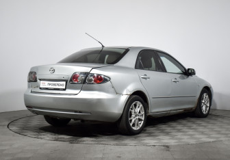Подержанный автомобиль Mazda 6 Sedan 2005 года (5 фото)