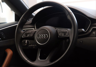 Подержанный автомобиль Audi A5 Liftback 2020 года (23 фото)