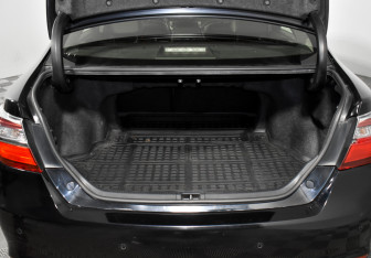 Подержанный автомобиль Toyota Camry Sedan 2015 года (20 фото)