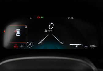 Подержанный автомобиль Toyota RAV4 2024 года (19 фото)