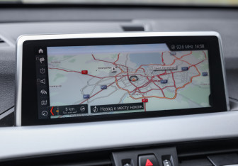 Подержанный автомобиль BMW X1 2019 года (19 фото)