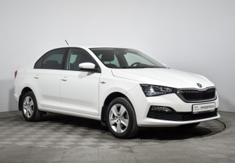 Подержанный автомобиль Skoda Rapid Liftback 2020 года (3 фото)