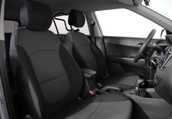 Подержанный автомобиль Hyundai Creta 2018 года (11 фото)