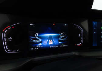 Подержанный автомобиль Changan CS75PLUS 2023 года (12 фото)