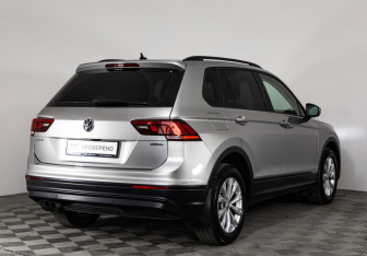 Подержанный автомобиль Volkswagen Tiguan 2020 года (5 фото)