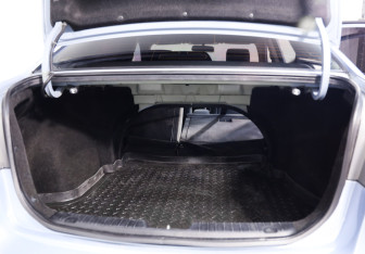 Подержанный автомобиль Hyundai Elantra Sedan 2010 года (23 фото)