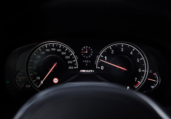 Подержанный автомобиль BMW X4 2019 года (17 фото)