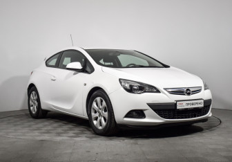 Подержанный автомобиль Opel Astra Hatchback 2014 года (3 фото)